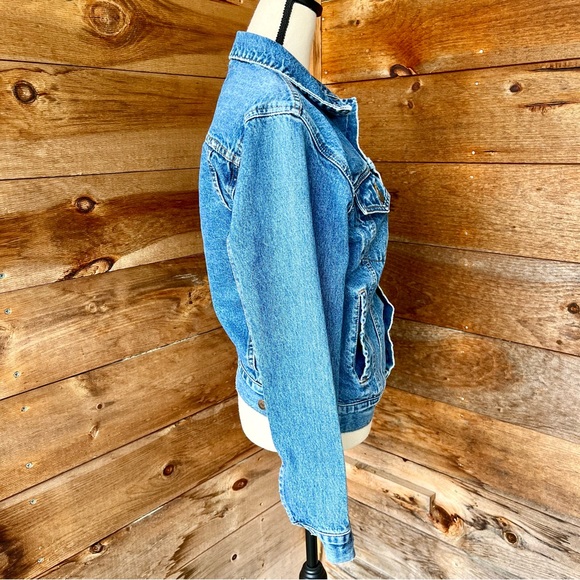 Vintage 90s Men’s Blue Denim Trucker Jeans Jacket Long Sleeved Button Front - Picture 2 of 9
